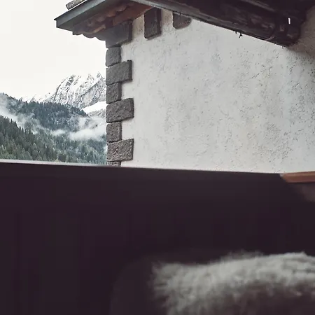 Mia Majon 山林小屋