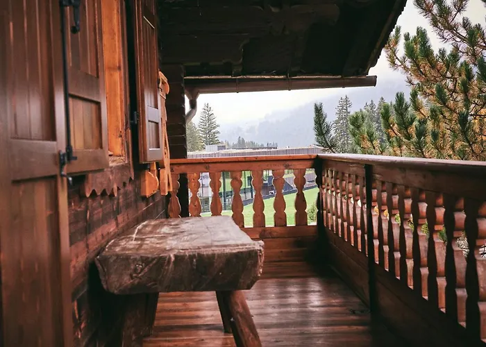 Mia Majon 卡纳泽伊