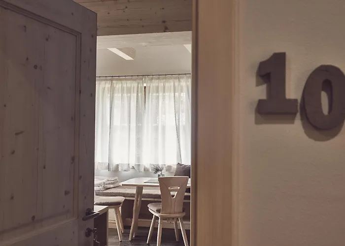 山林小屋 Mia Majon